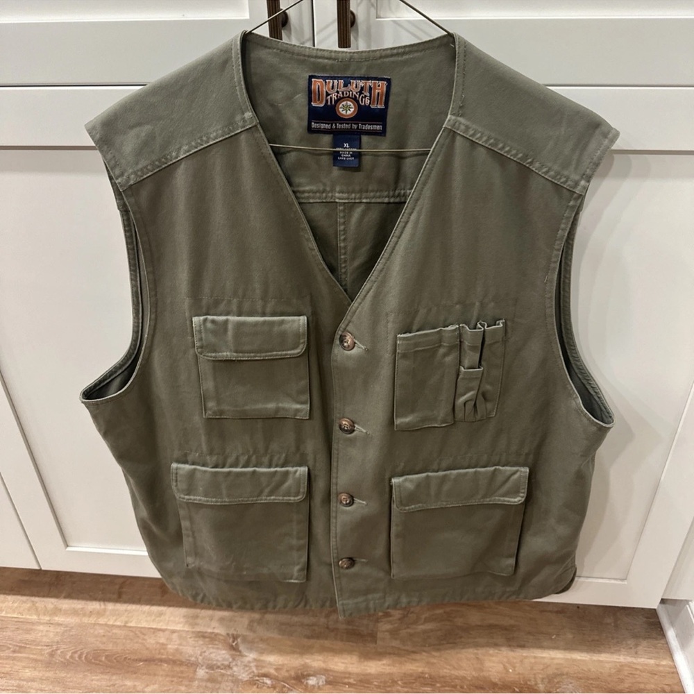 Duluth Trading Co Mens Vest Hunting Fishing Work Utility Mens XL Olive Green